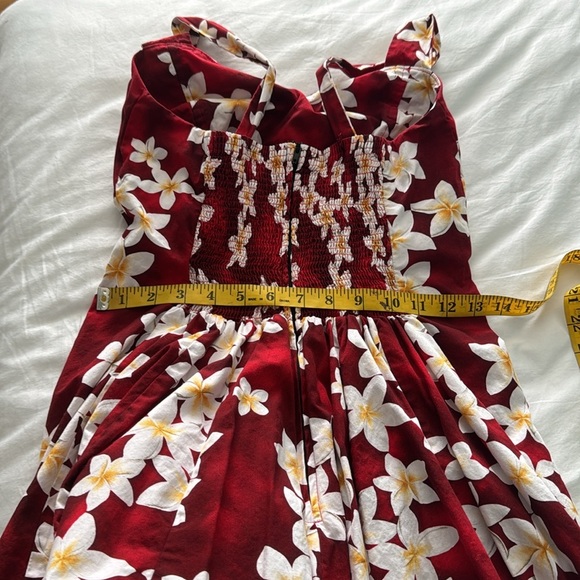 Aloha Moi Hawaii vintage red dress with white flowers. Made in Hawaii USA - Picture 11 of 12